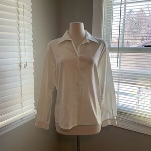 TravelSmith Women's White Relaxed Shirt